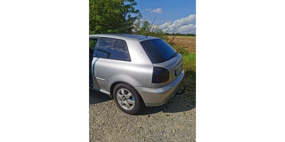 Audi A3 240.000 km 1.800 € Frellstedt 38373