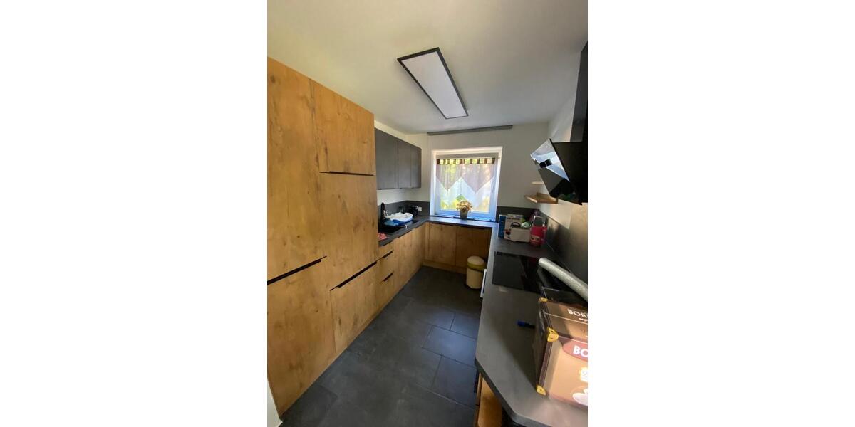 Schöne 2-Zimmer-Hochparterre-Wohnung mit EBK im Grünen 2 zimmer