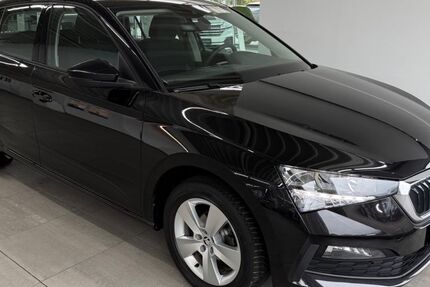 Skoda Scala 98.000 km 13.190 &euro; Braunschweig 38116
