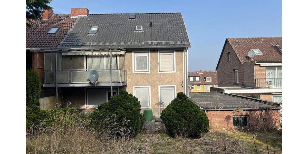 Doppelhaushälfte Wolfsburg Wohltberg - 8 Zimmer, 182 m&sup2;, 310.000&euro; | Angebot:25865250