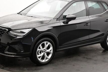 Seat Arona 6.980 km 24.590 &euro; Wolfsburg 38440