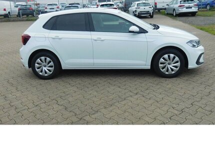 VW Polo 1.0 Life MPI BMT 4Trg Klima Navi LED 27.000 km 14.990 € Vordorf 38533