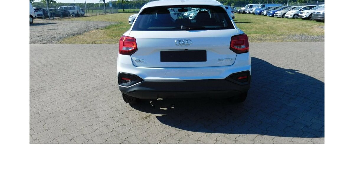 Audi Q2 30 1.0 TFSI BMT Navi Klima ALU 21.100 km 20.990 € Vordorf 38533