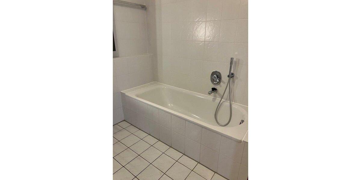 Dachgeschoßwohnung Gifhorn - 3 Zimmer, 77 m&sup2;, 690&euro; | Angebot:26549368