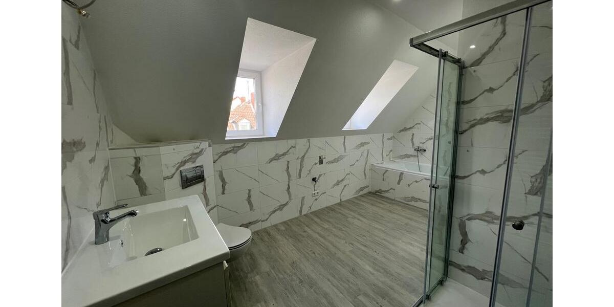 Etagenwohnung Helmstedt - 4 Zimmer, 120 m&sup2;, 970&euro; | Angebot:26676406