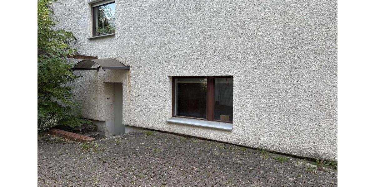 Büro mit Küche + Bad + Garage in Apelnstedt zimmer