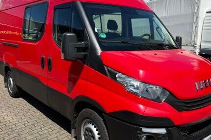 IVECO Andere 205.000 km 19.950 &euro; Braunschweig 38114