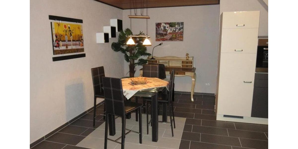 Dachgeschoßwohnung Wolfsburg - 2 Zimmer, 60 m&sup2;, 550&euro; | Angebot:26237596