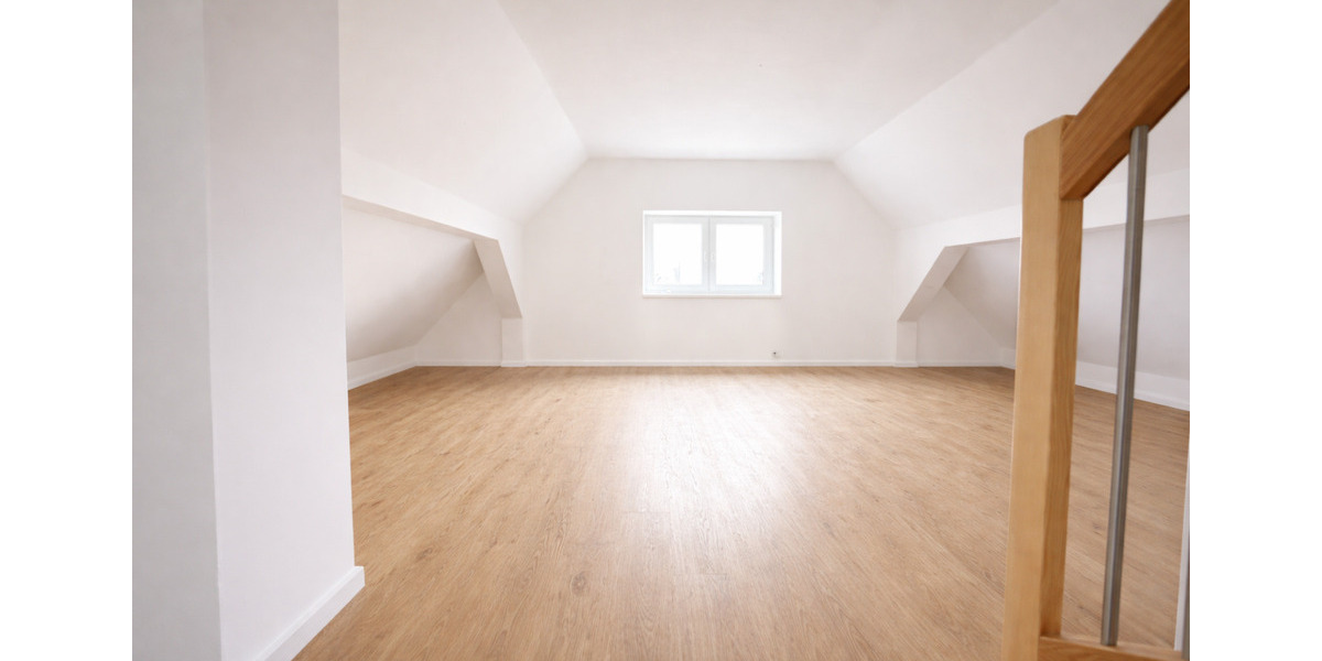 Maisonettenwohnung Schwülper - 4 Zimmer, 220 m&sup2;, 1.650&euro; | Angebot:25505790