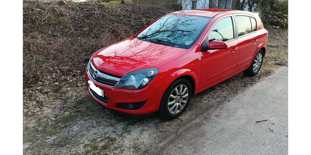 Opel Astra 283.000 km 2.500 &euro; tülau 38474