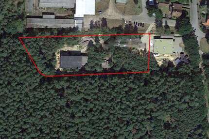 Halle in Jävenitz 120.000 € 450 m²