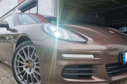 Porsche Panamera 119.850 km 29.950 &euro; Wolfsburg 38446