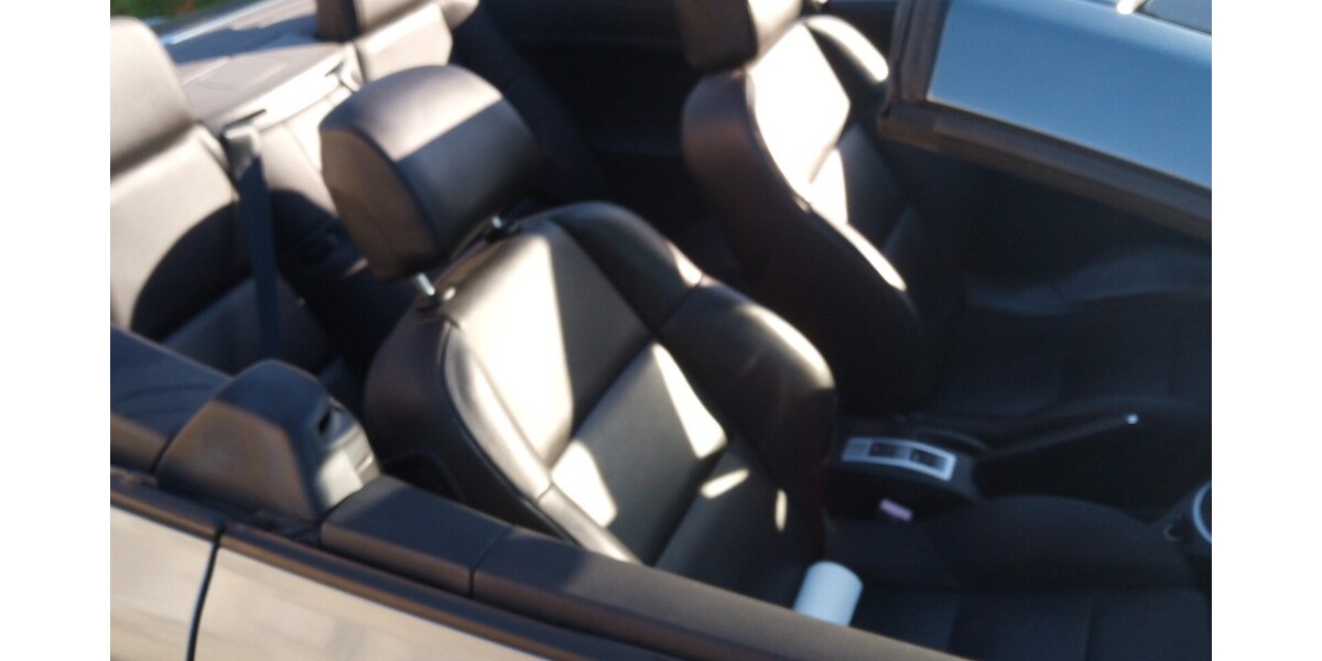 Peugeot 307 CC 91.000 km 4.200 € Helmstedt 38350