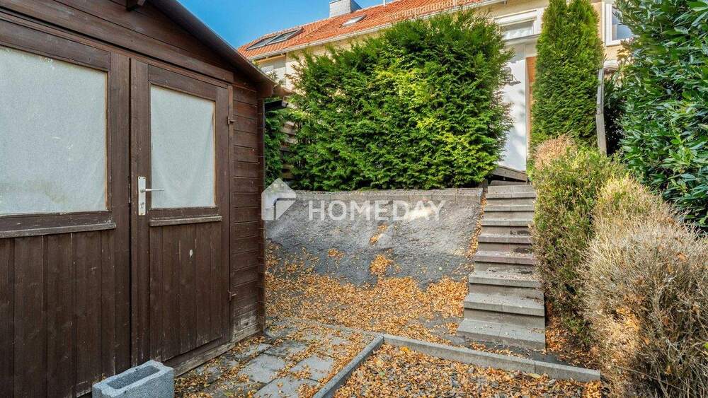 Charmantes Reihenmittelhaus mit ca. 84 m² Wohnfläche, Terrasse, kleinem Garten und Keller 3 zimmer