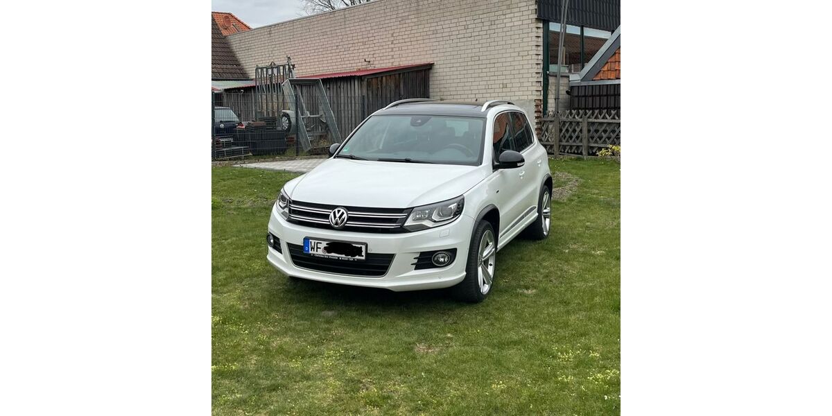 VW Tiguan 127.000 km 16.899 &euro; Sickte 38173