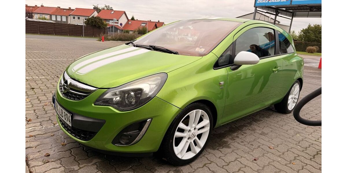Opel Corsa 141.000 km 3.200 &euro; Königslutter am Elm 38154