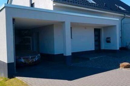 Haus Weyhausen - 5 Zimmer, 125 m&sup2;, 1.320&euro; | Angebot:26470342