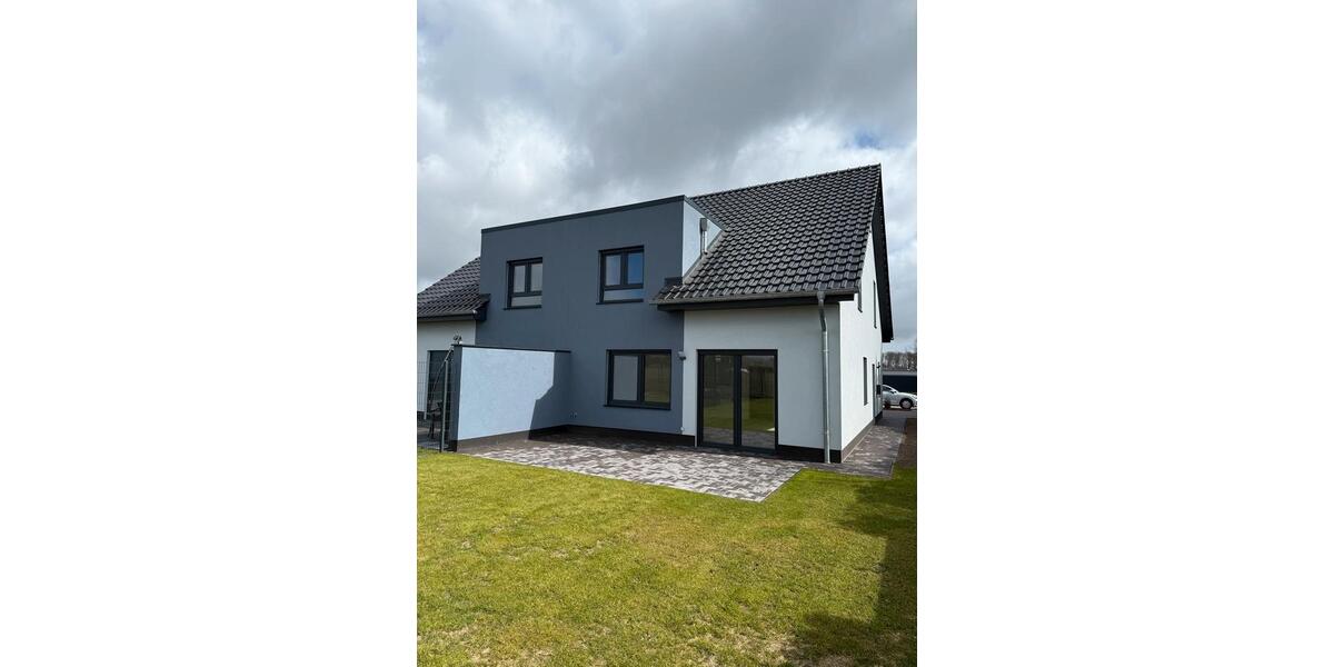 Doppelhaushälfte Ehra-Lessien Lessien - 5 Zimmer, 132 m&sup2;, 430.000&euro; | Angebot:25961607