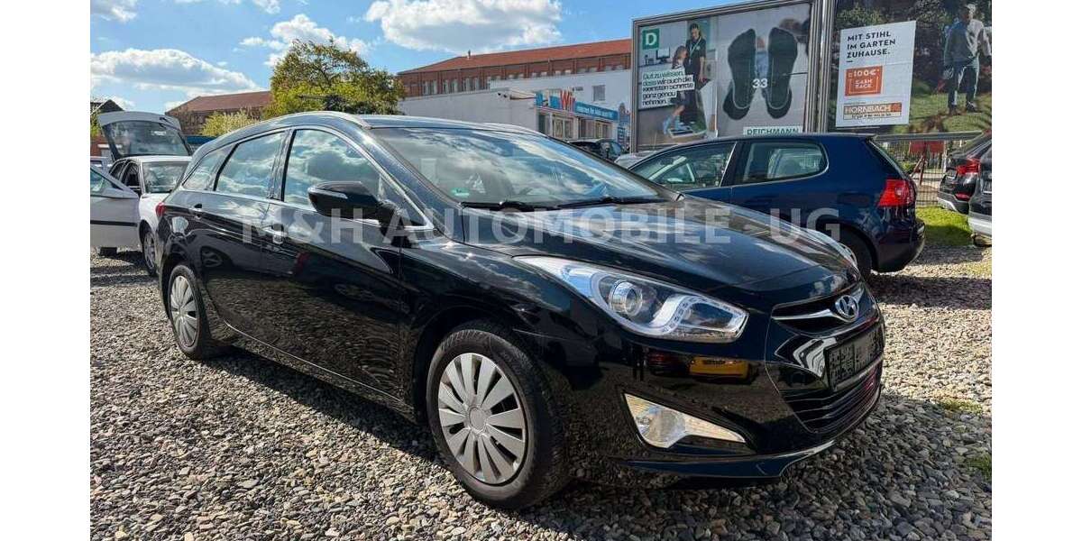 Hyundai i40 161.000 km 5.999 &euro; Braunschweig 38118