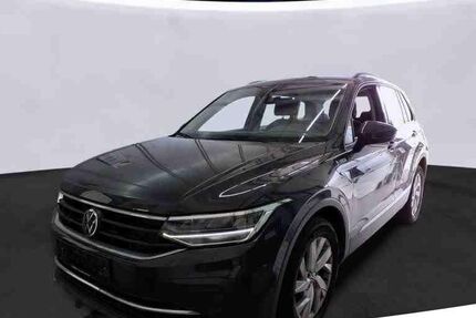 VW Tiguan 99.094 km 26.999 &euro; Braunschweig 38118