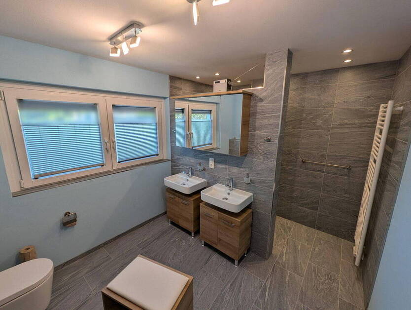 Flachdachbungalow | 4 Zimmer | Küche | Ready to live