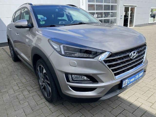 Hyundai TUCSON 106.000 km 19.900 &euro; Gifhorn 38518