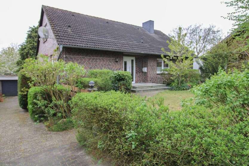 Haus zum Kaufen in Osloß 345.000 € 224.2 m²