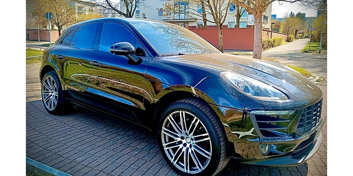 Porsche Macan 212.500 km 22.490 &euro; Braunschweig 38120