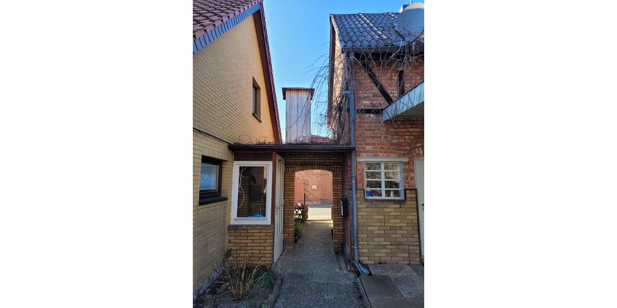 WOB-Heiligendorf: Sanierungsobjekt, 2 Wohneinheiten (von privat) zimmer