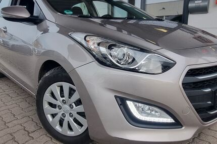 Hyundai i30 130.410 km 8.945 € Wolfsburg 38446