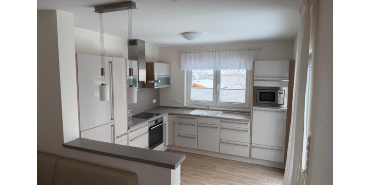 Etagenwohnung Schwülper - 3 Zimmer, 100 m&sup2;, 1.350&euro; | Angebot:24848550