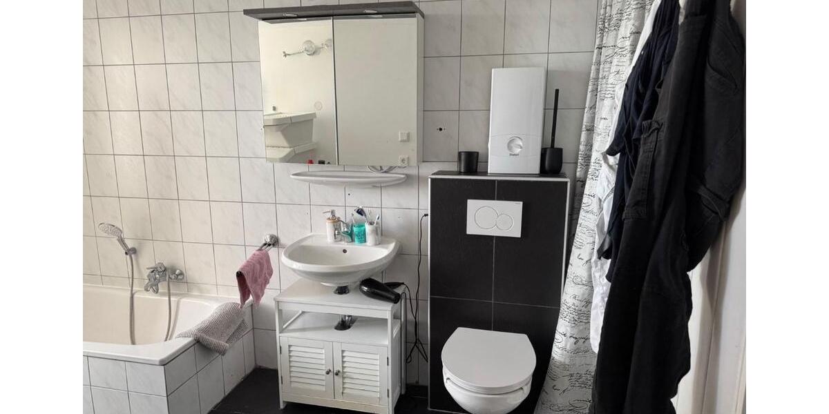 Große 4- Zimmer Dachgeschosswohnung im Zentrum von Wendeburg 4 zimmer