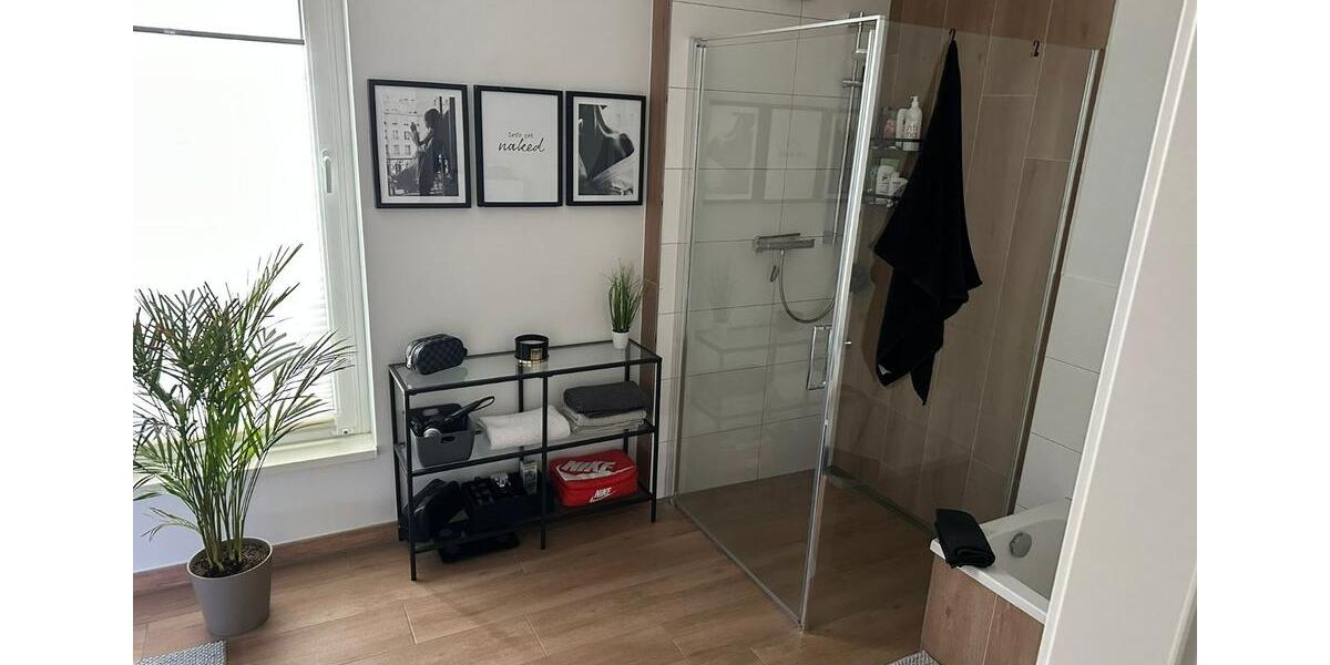 Einfamilienhaus Sassenburg - 3 Zimmer, 90 m&sup2;, 990&euro; | Angebot:24895787