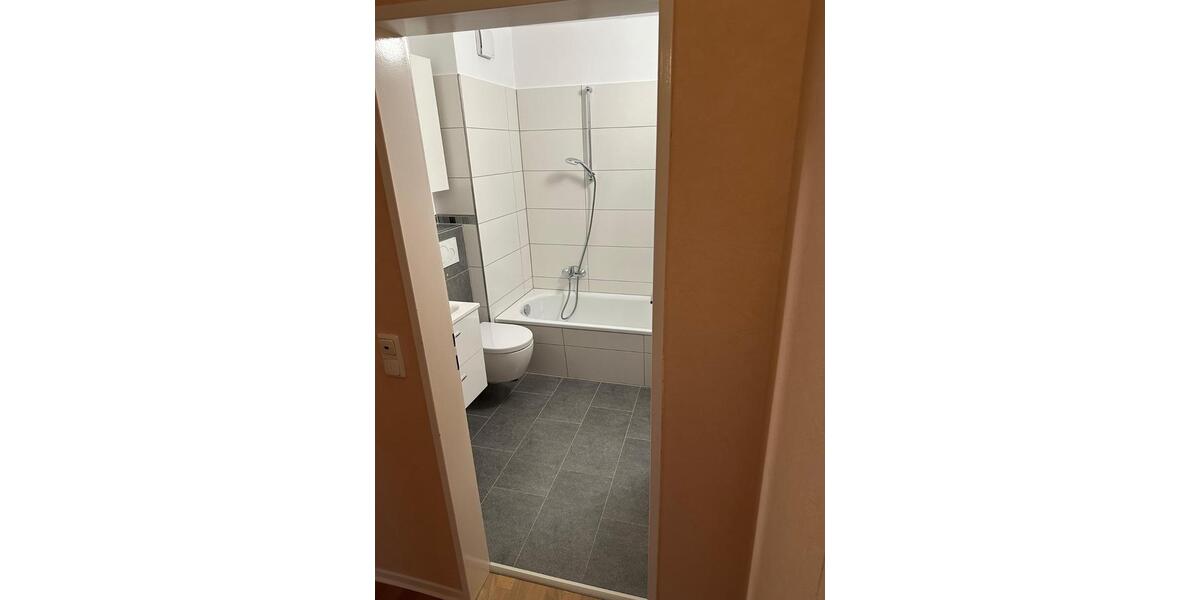 Etagenwohnung Braunschweig Timmerlah-Geitelde-Stiddien - 3 Zimmer, 79 m&sup2;, 190.000&euro; | Angebot:26256147