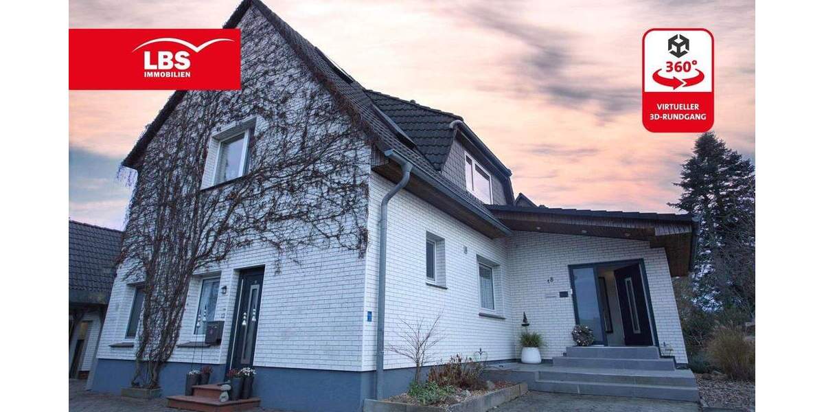 Großzügiges Zwei-Parteienhaus mit weitläufigem Garten in ruhiger Lage 8 zimmer