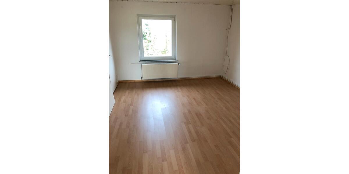 Einfamilienhaus Groß Twülpstedt - 8 Zimmer, 186 m&sup2;, 1.350&euro; | Angebot:25965606