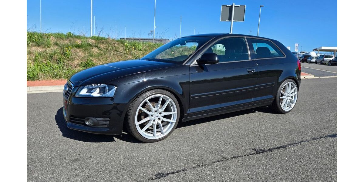 Audi A3 215.000 km 4.600 &euro; Wolfsburg 38440
