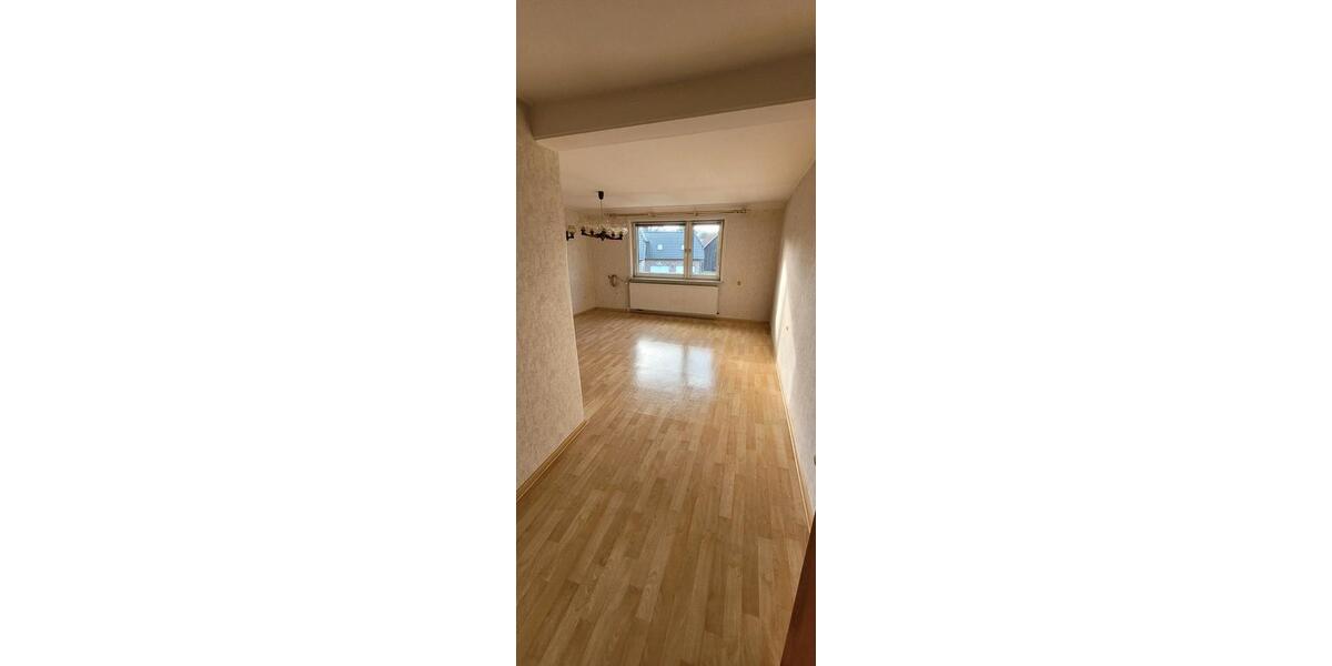 Einfamilienhaus Meinersen - 7 Zimmer, 200 m&sup2;, 425.000&euro; | Angebot:27002380