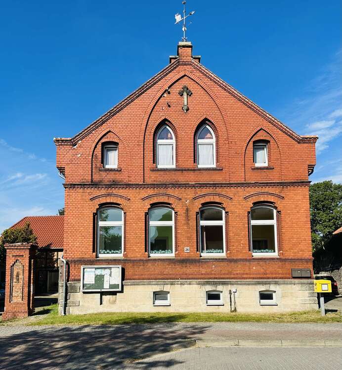 Haus zum Kaufen in Breitenrode 156.000 € 252 m²