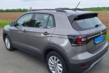 VW T-Cross 22.000 km 16.200 &euro; Braunschweig 38124