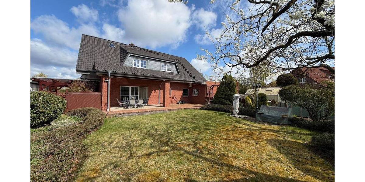 Mehrfamilienhaus, Wohnhaus Wolfsburg Reislingen - 6 Zimmer, 218 m&sup2;, 398.000&euro; | Angebot:26360202