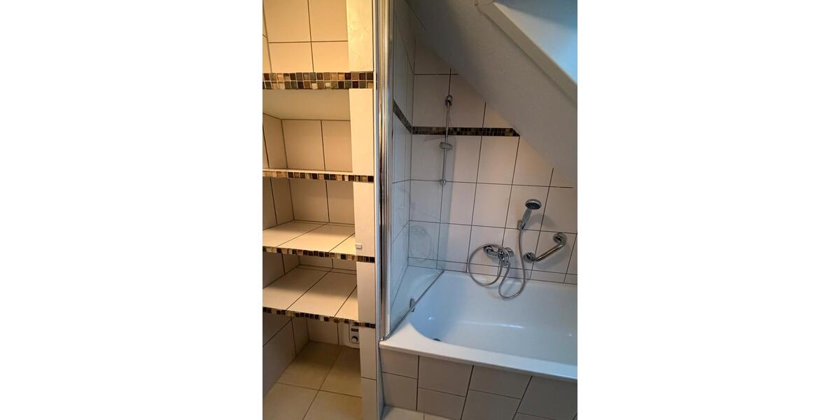 Dachgeschoßwohnung Helmstedt - 2 Zimmer, 54 m&sup2;, 99.750&euro; | Angebot:24752188