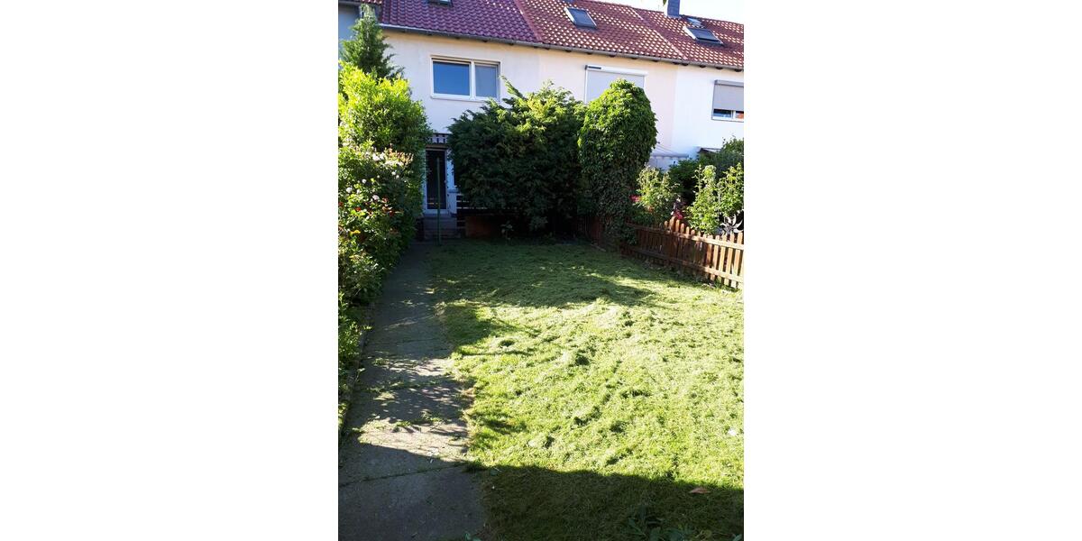 Reihenhaus Königslutter am Elm - 1 Zimmer, 77 m&sup2;, 120.000&euro; | Angebot:26987390