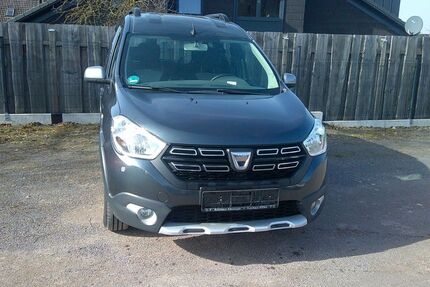 Dacia Dokker 192.000 km 5.500 &euro; Rötgesbüttel 38531