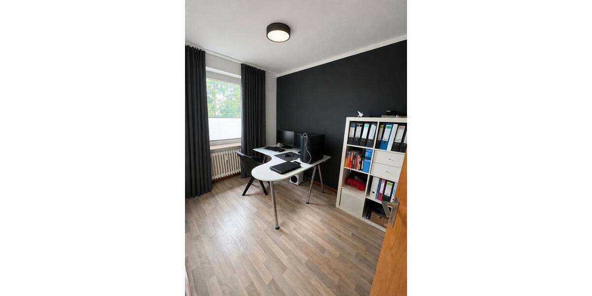 Dachgeschoßwohnung Königslutter am Elm - 3 Zimmer, 80 m&sup2;, 630&euro; | Angebot:26658886