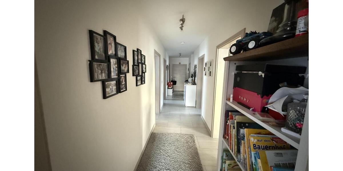 Etagenwohnung Sassenburg - 4 Zimmer, 110 m&sup2;, 1.050&euro; | Angebot:26675225