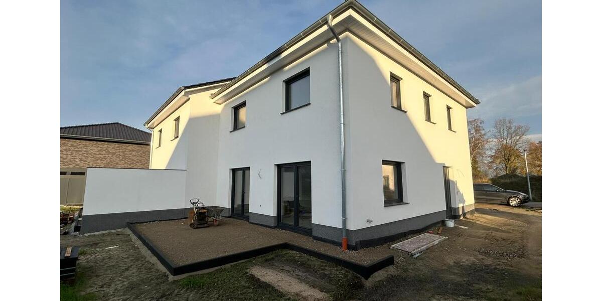 Doppelhaushälfte Wolfsburg Alt-Wolfsburg - 6 Zimmer, 135 m&sup2;, 390.000&euro; | Angebot:26561616