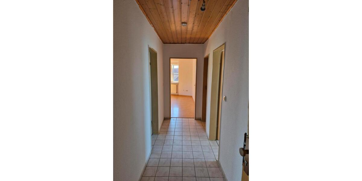 Dachgeschoßwohnung Gifhorn - 3 Zimmer, 63 m&sup2;, 650&euro; | Angebot:26337062