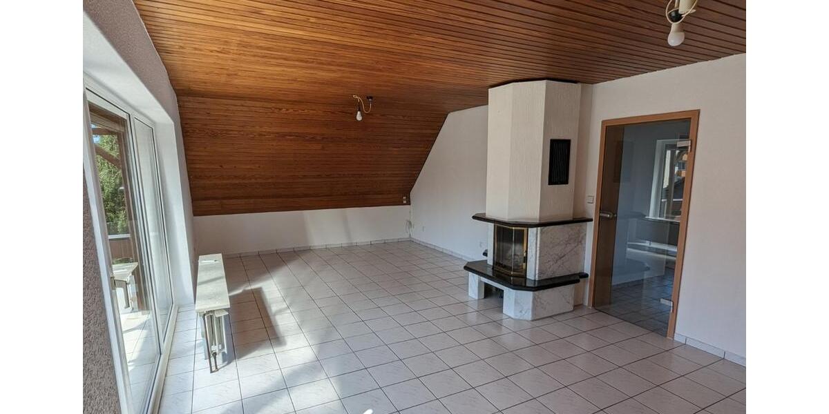 Dachgeschoßwohnung Gifhorn - 3 Zimmer, 95 m&sup2;, 750&euro; | Angebot:25151387