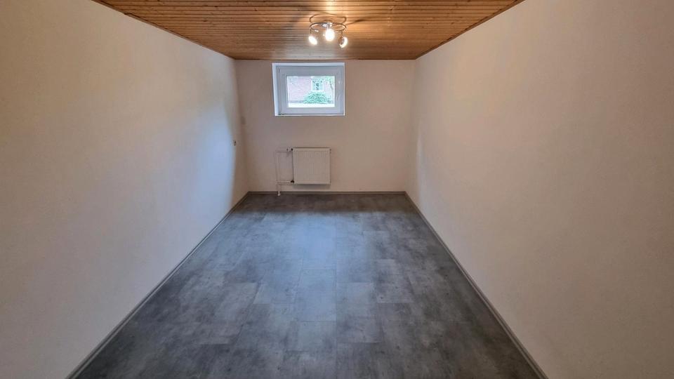Wesendorf Kernort geräumige sanierte 3 Zimmerwohnung mit EBK 3 zimmer